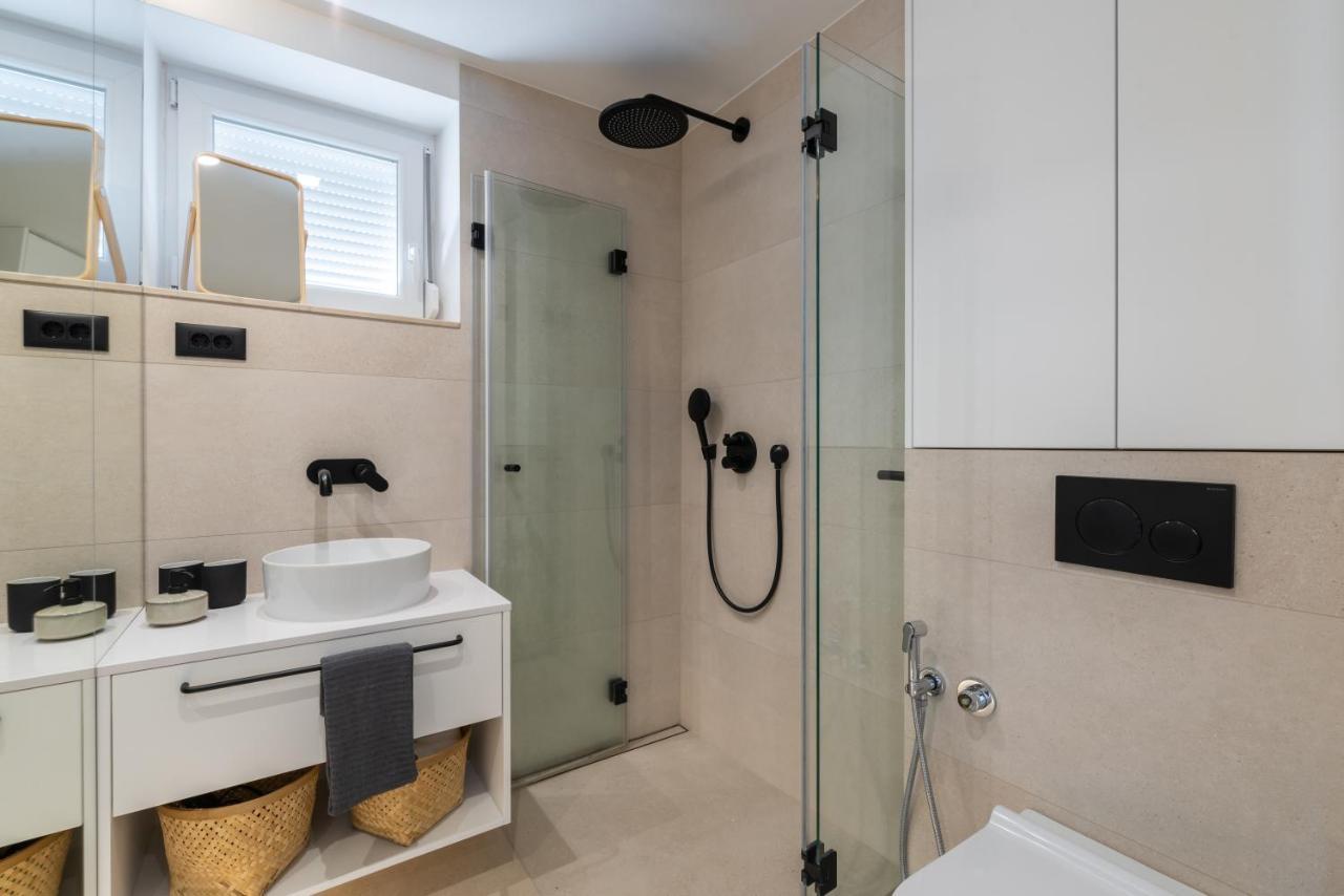 Canopy Apartment Ljubljana Ngoại thất bức ảnh